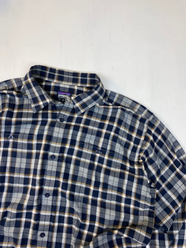 Patagonia flannel shirt (XL)